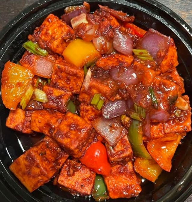 Chilli Paneer Noodle.